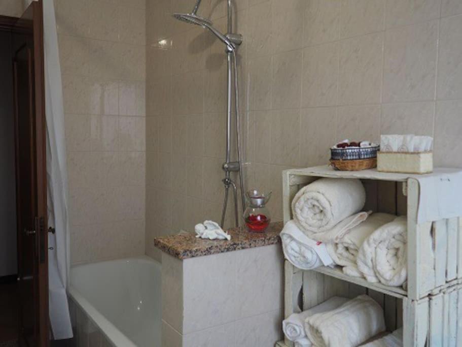 Casa Volpe Apartment Magliano Alfieri Bagian luar foto