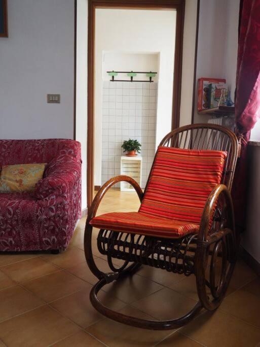 Casa Volpe Apartment Magliano Alfieri Bagian luar foto